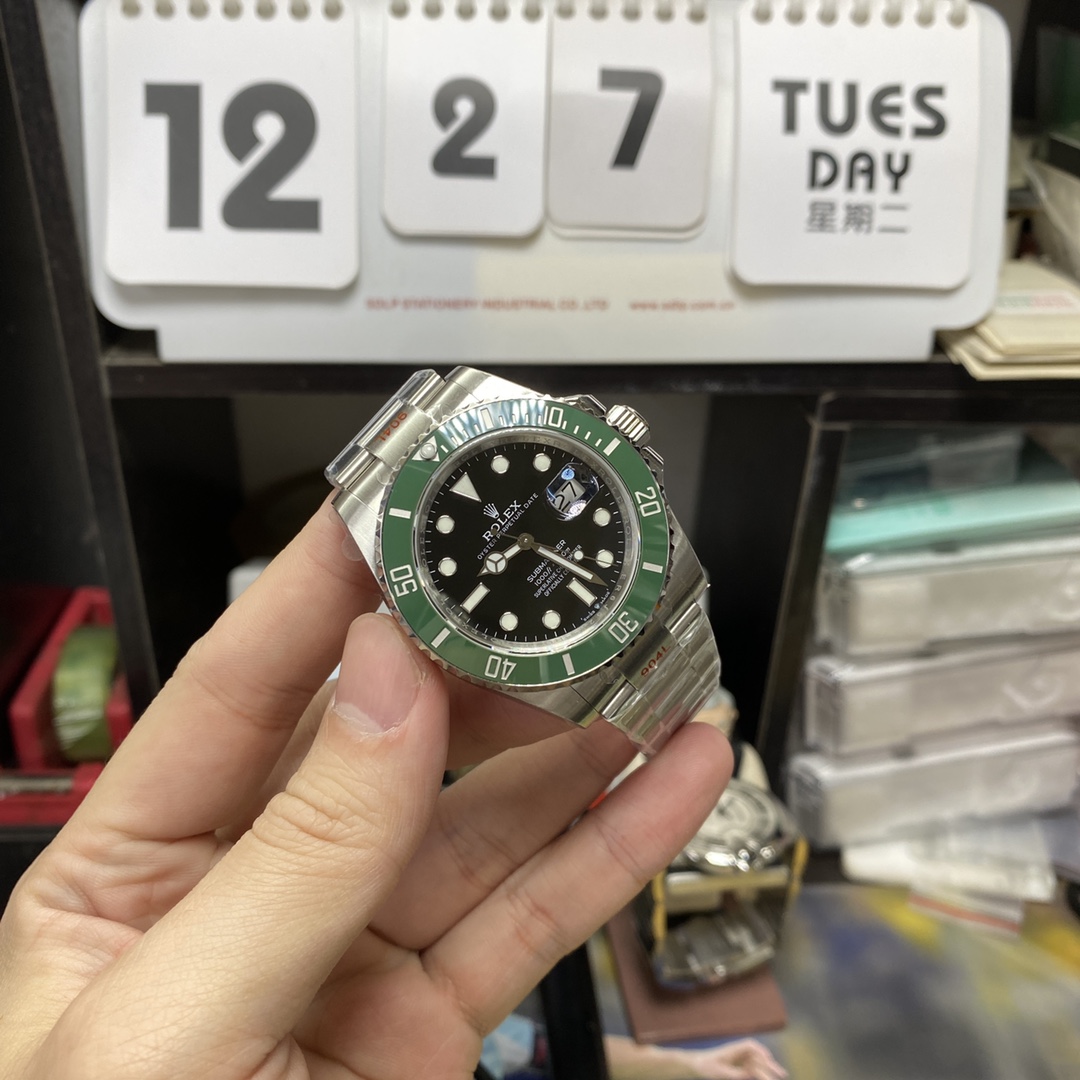 Rolex Submariner Series m126610lv-0002, New Green Hulk 