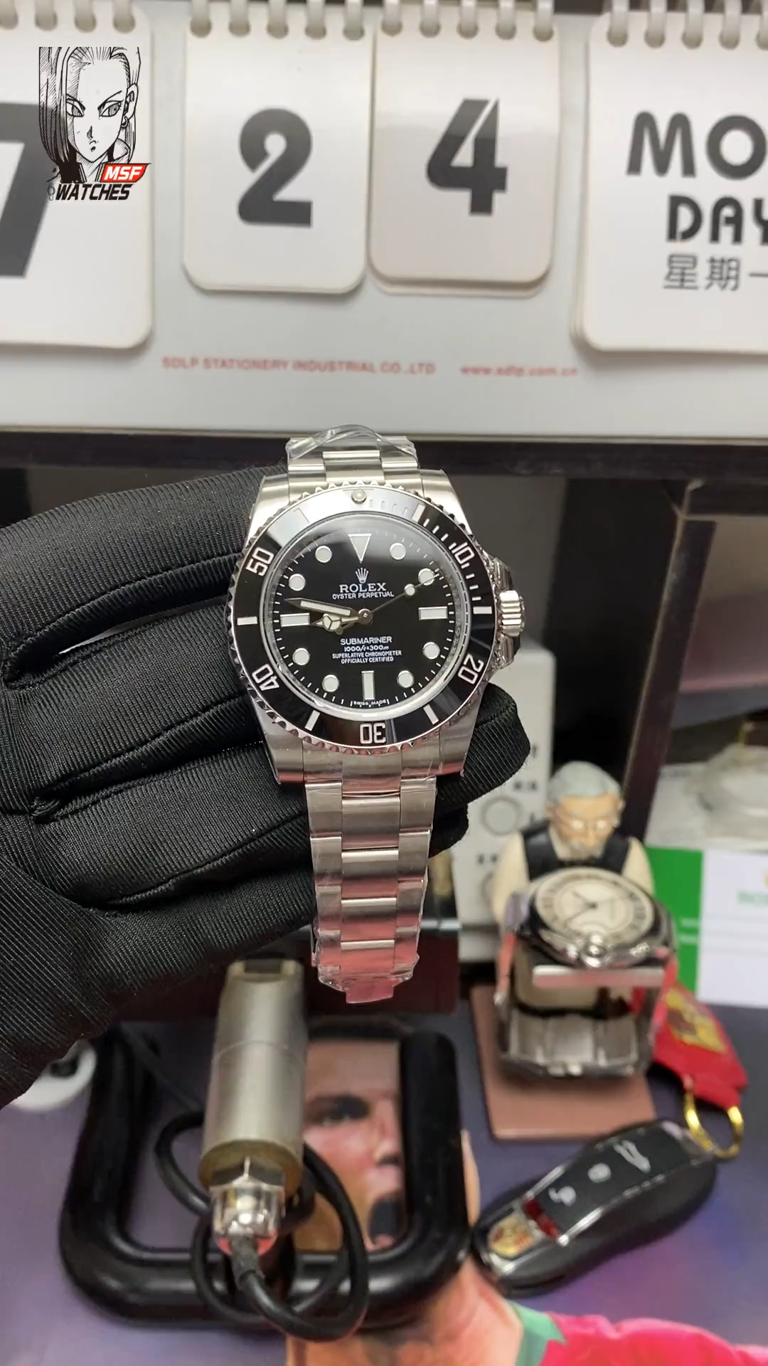 Rolex Submariner Series 114060-0002, No-Date Black Submariner, 40mm size.