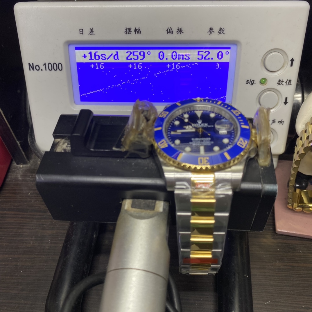 Rolex Submariner Series 116613LB-0005, Two-Tone Blue Submariner, 40mm size.