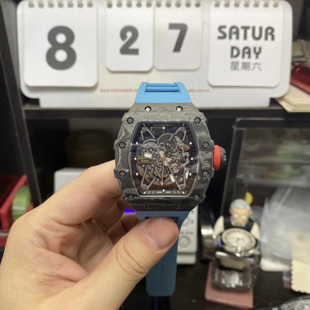 Richard Mille Men's Collection series RM35-02, Carbon Fiber Case, Malaysian Rubber Strap.
