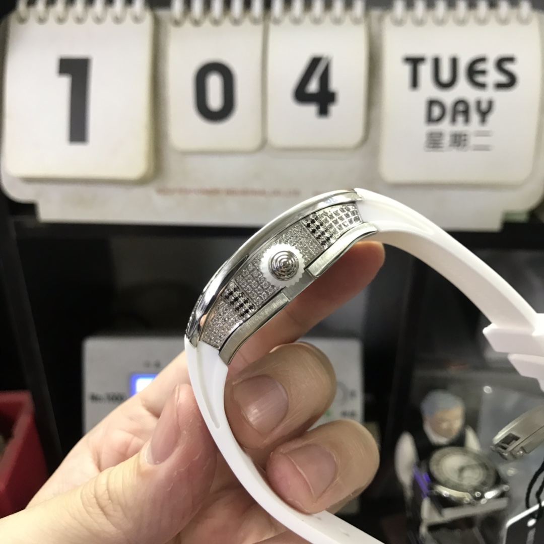 Richard Mille Women's Collection series RM 07-01 LADIES, Red Lips Fully Diamond-Set, 45.66 x 31.40mm size.