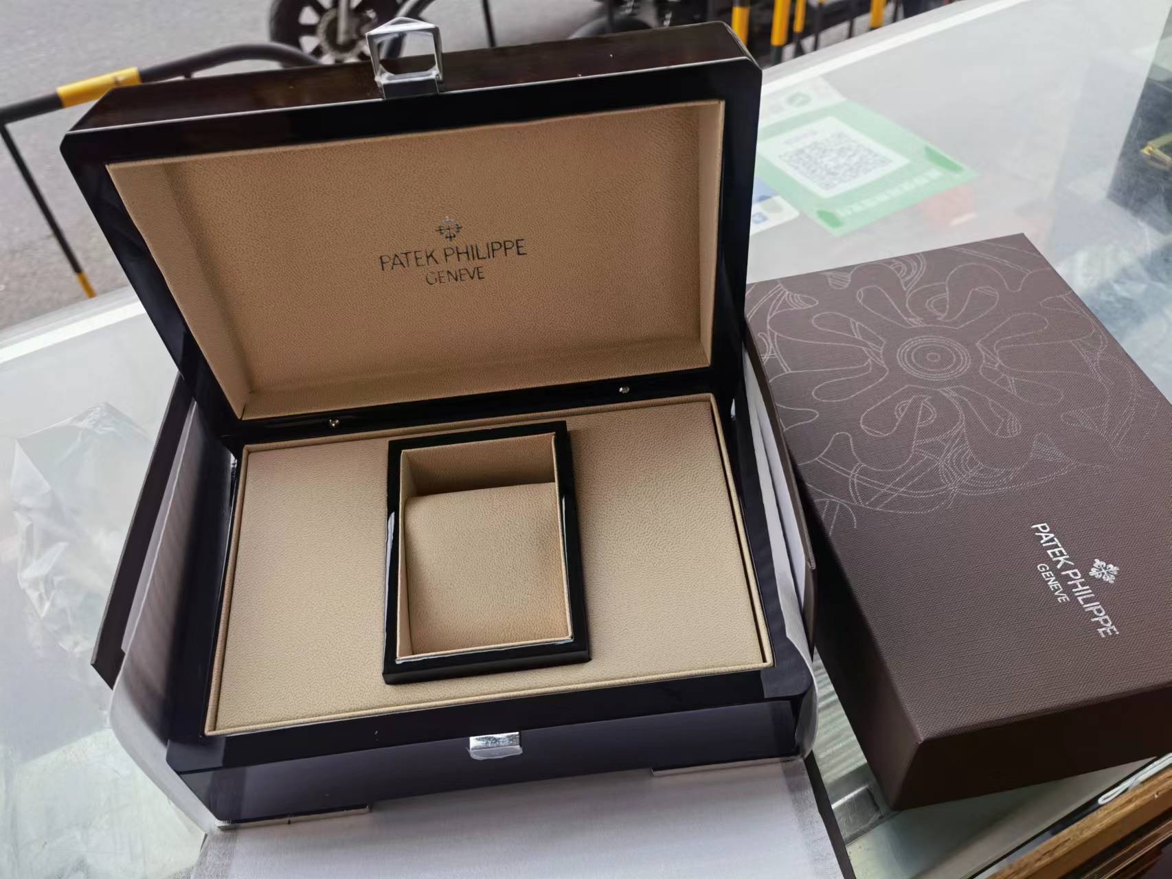 Patek Philippe Original BOXγAll WoodenγFULL SET